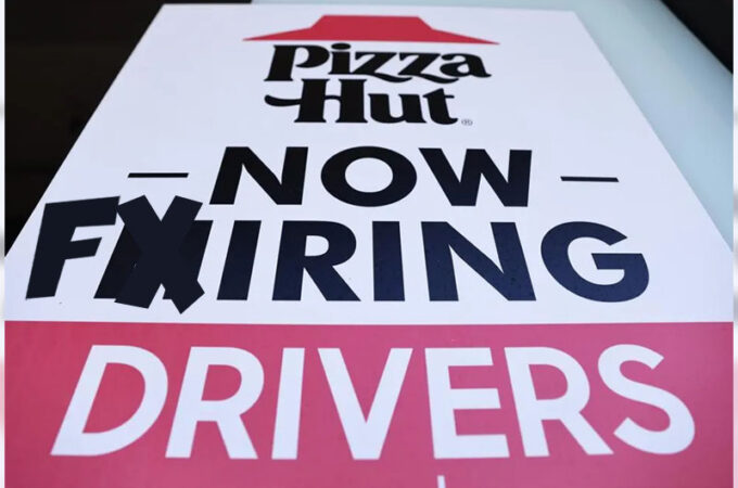 Pizza Hut Sign